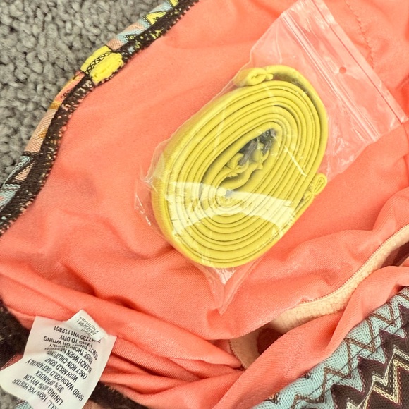 MISSONI CHEVRON PRINTED TUBE TANKINI BATHING SUIT TOP - Picture 5 of 5